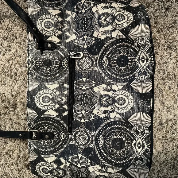 Sakroots wanderlust Artist Circle Zip Tote NWOT - Picture 3 of 7